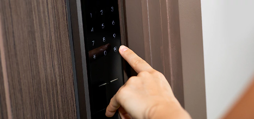 Smart Electric Locks Replacement Services in Sanger, CA