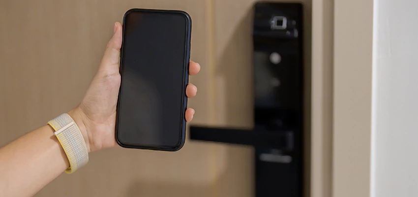 Keypad Wifi Locks Repair And Installation in Sanger, CA