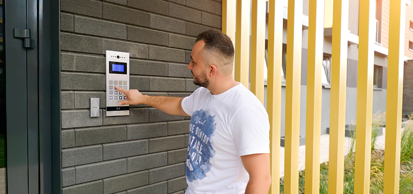 Locksmith Company For Smart Lock System Installation in Sanger, California